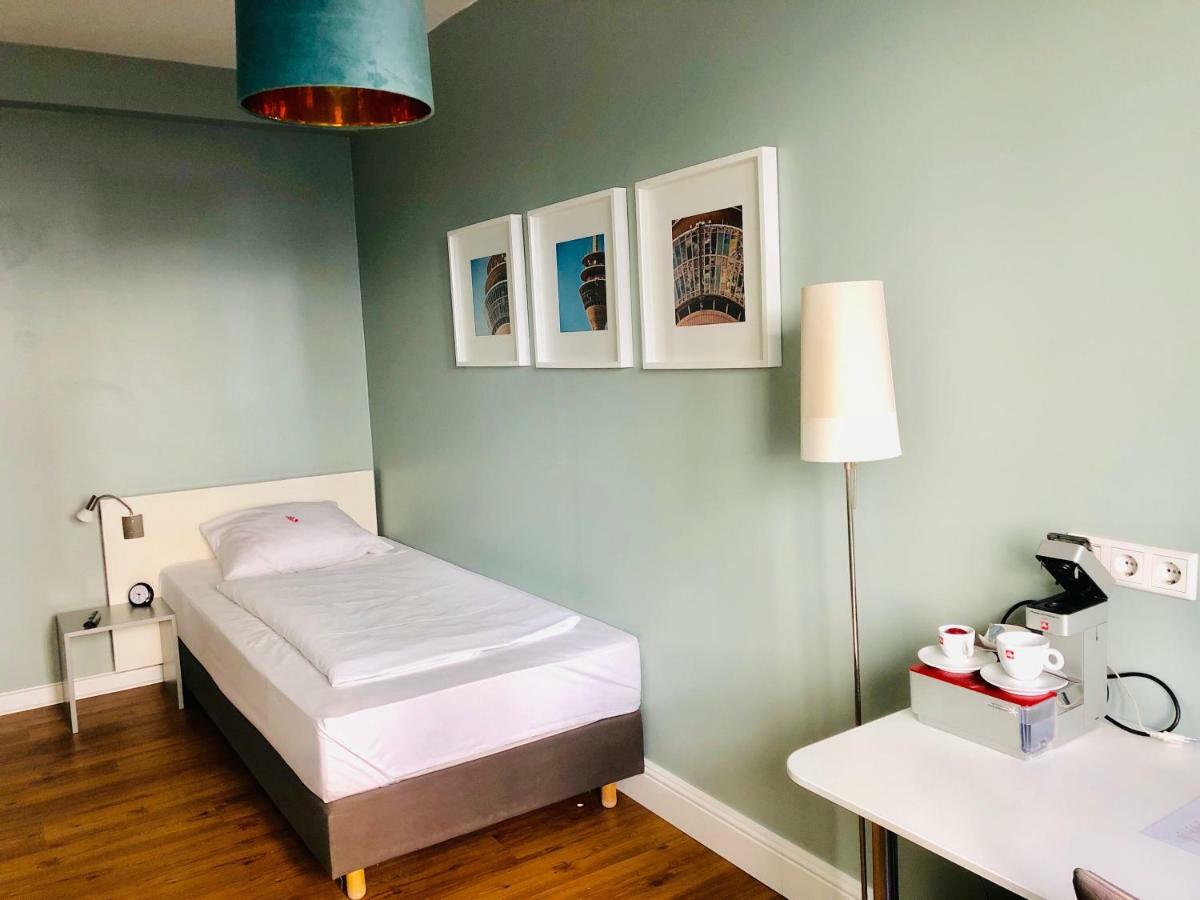 Max Hotel Duesseldorf Self-Check-In Exteriér fotografie